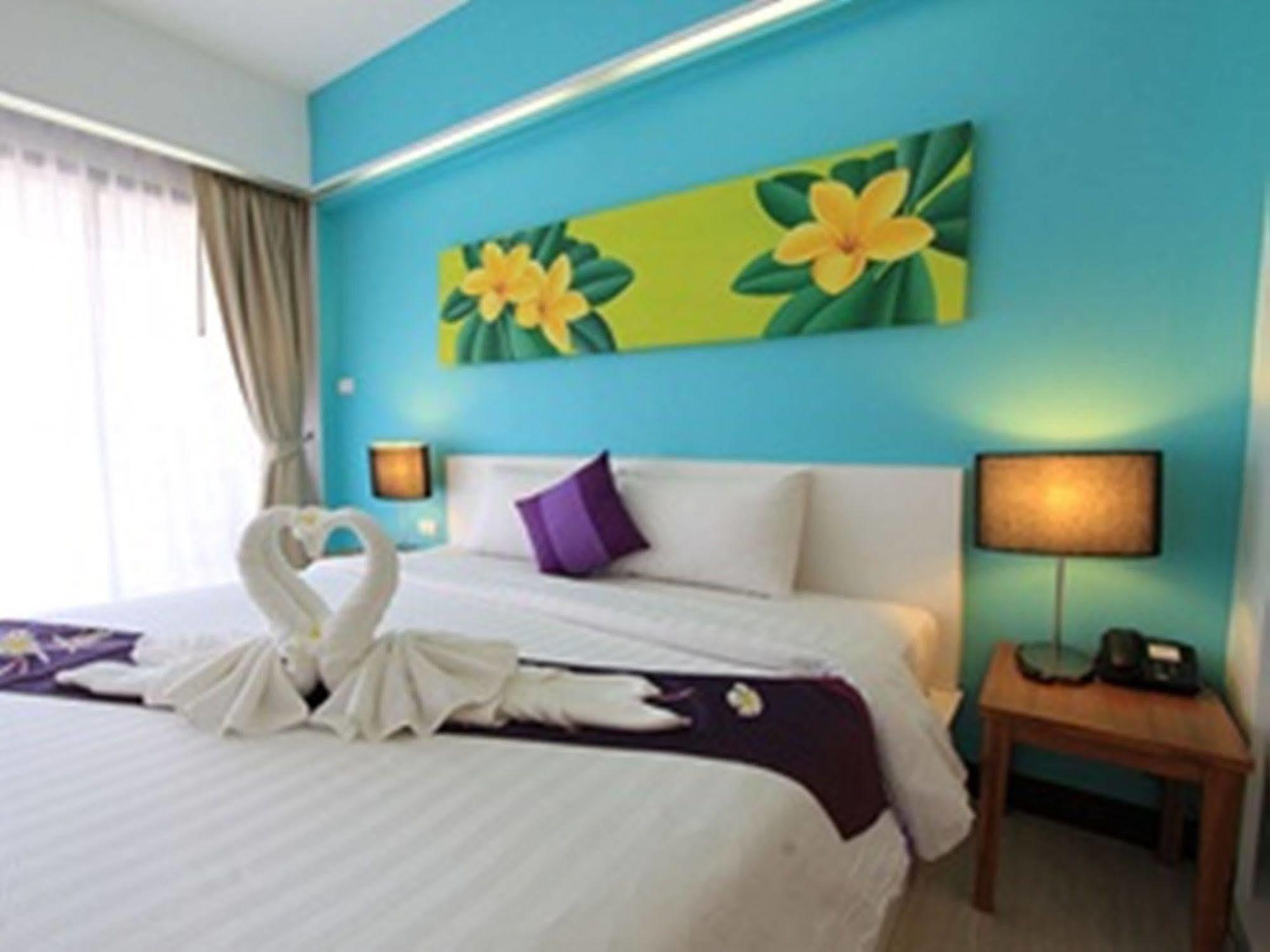 Days Inn By Wyndham Aonang Krabi Ao Nang Buitenkant foto