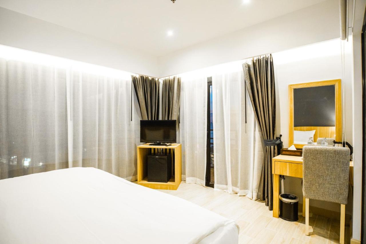 Days Inn By Wyndham Aonang Krabi Ao Nang Buitenkant foto